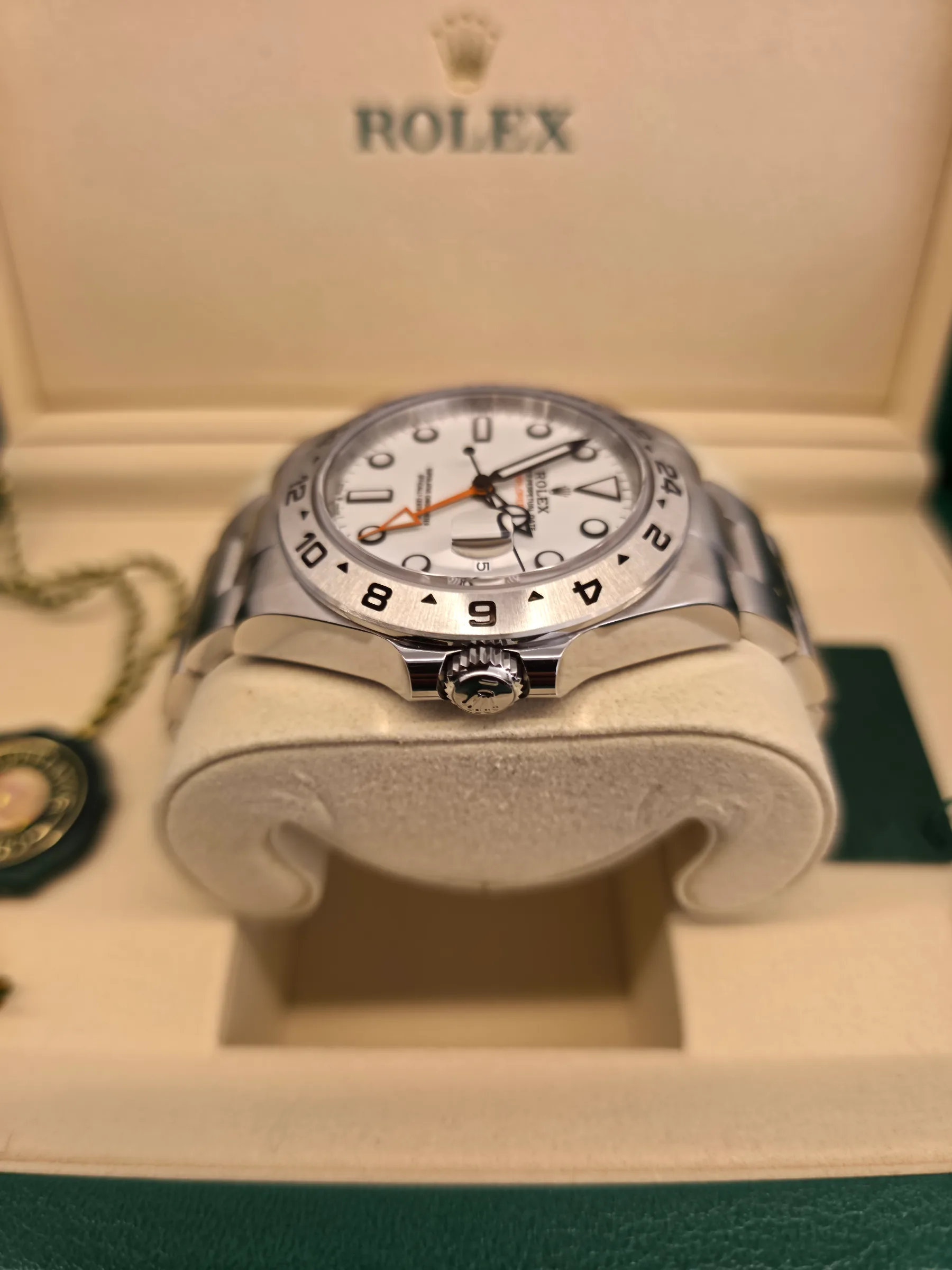 Rolex Explorer II 42mm “Polar” – 2026 3